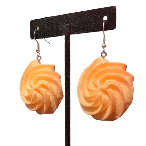 Brand New Macaroon Dangle Earrings - Picture 4 of 4